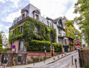 Vieille rue à Montmartre, Paris