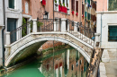 Pont au-dessus d'un canal Vénitien