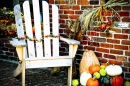 Chaise en bois dans le patio