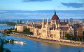 Le Parlement de Budapest au coucher de soleil