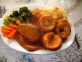 Rôti de boeuf et pudding du Yorkshire