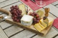 Fromage et grappes de raisins