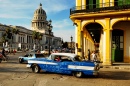Voitures classiques à La Havanne, Cuba