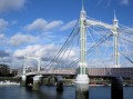 Le pont Albert sur la Tamise, Londres