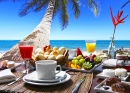 Petit-déjeuner sur la plage