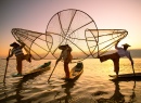 Pêcheurs sur le lac d'Inle, Birmanie