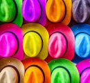 Chapeaux colorés