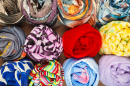 Foulards colorés