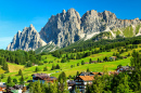 Resort alpin dans le Sud du Tirol, Italie