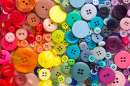Mélange de boutons colorés