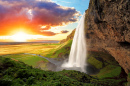 Les cascades de Seljalandsfoss, Islande