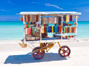Vente de souvenirs sur une plage à Cuba
