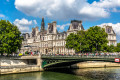 Les bords de la Seine, Paris, France
