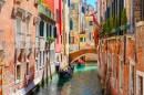 Un canal étroit à Venise