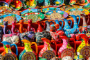 Souvenirs en céramique sur un marché local Mexicain