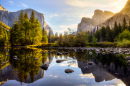 Lever du soleil dans le parc national de Yosemite