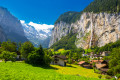 Vallée de Lauterbrunnen, Alpes Suisses
