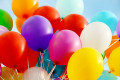 Ballons d'anniversaire de couleur