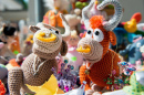 Des jouets en animaux faits au crochet