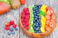 Fruits et baies colorées