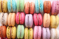 Macarons colorés