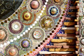 Mosaïque sur le mur d'un temple Thaï