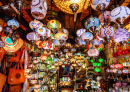 Lanternes au marché de Marrakech, Maroc