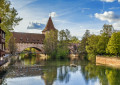 Pont piétionnier en chaines à Nuremberg, Allemagne