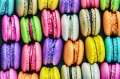 Macarons colorés