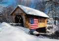 Pont couvert de neige dans le New Hampshire