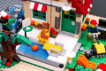 Maison en lego avec piscine