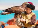Chasseur Kazakh ave un aigle royal