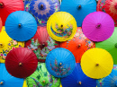 Parapluies thaïlandais colorés