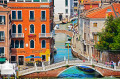 Bâtiments colorés à Venise