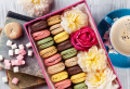 Café et macarons