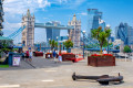 Tower Bridge et The City Skyline, Londres
