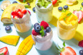 Yogourts aux fruits et aux baies