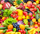 Assortiment de fruits et légumes mûrs