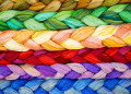 Fils à broder colorés