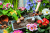 Outils de jardinage et fleurs