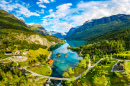 Lovatnet Lake, Lodalen Valley, Norvège