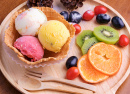 Crème glacée maison aux fruits frais