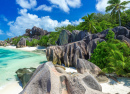 Plage sur l’île de La Digue, Seychelles