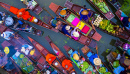 Célèbre marché flottant en Thaïlande