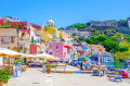 Marina colorée, île de Procida, Italie