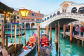 Pont du Rialto sur le Grand Canal, Venise