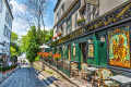 Quartier de Montmartre, Paris, France