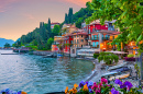 Lac de Côme le soir, Lombardie, Italie