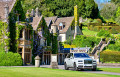 Rolls Royce Cullinan à Castle Combe, Angleterre