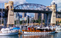 Le pont Burrard à Vancouver, au Canada